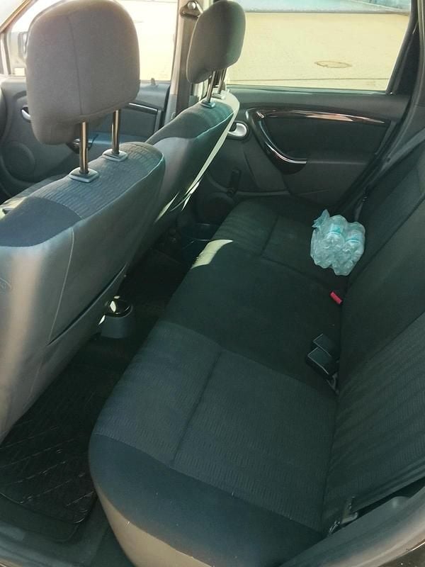 Gebraucht Dacia Duster 105 PS (77 kW) 2010 Schwarz SUV