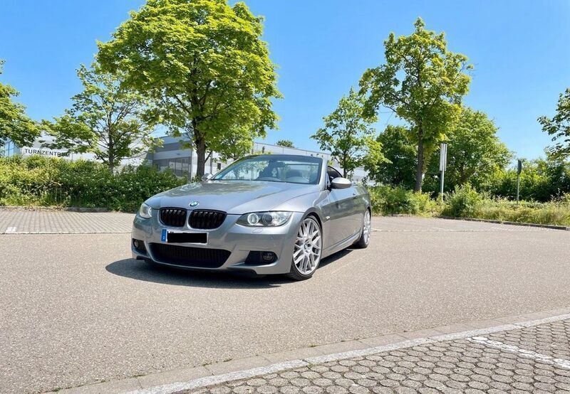 Grau Gebraucht 2009 BMW 335 Cabriolet M Sport Cabrio | 14.999 € (Guter Preis) - Bild 1/4