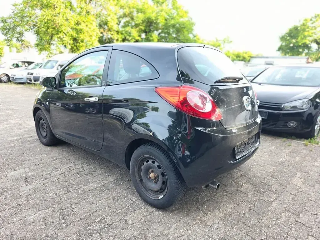 Gebraucht Ford Ka Titanium 69 PS (50 kW) 2010 Schwarz Kleinwagen