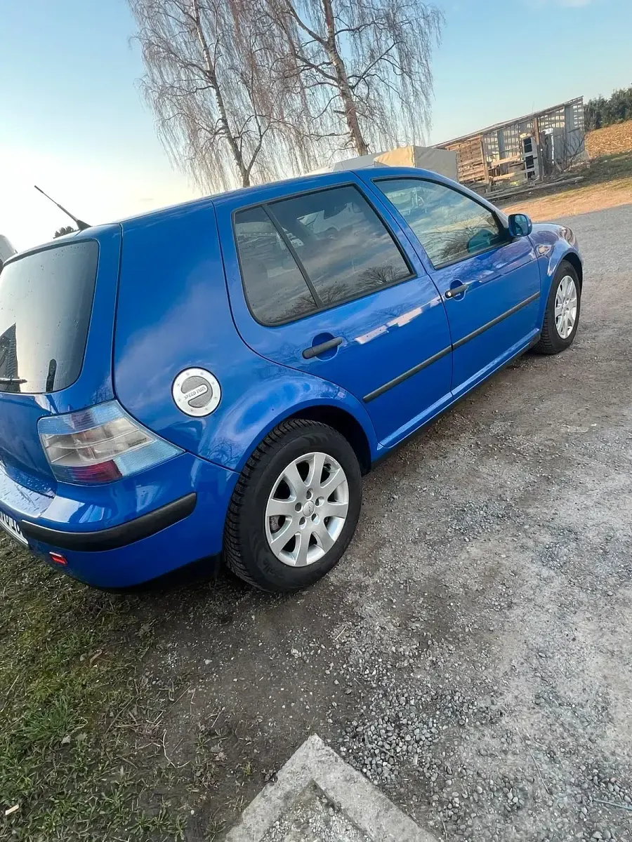 Gebraucht VW Golf IV 75 PS (55 kW) 2002 Blau Limousine