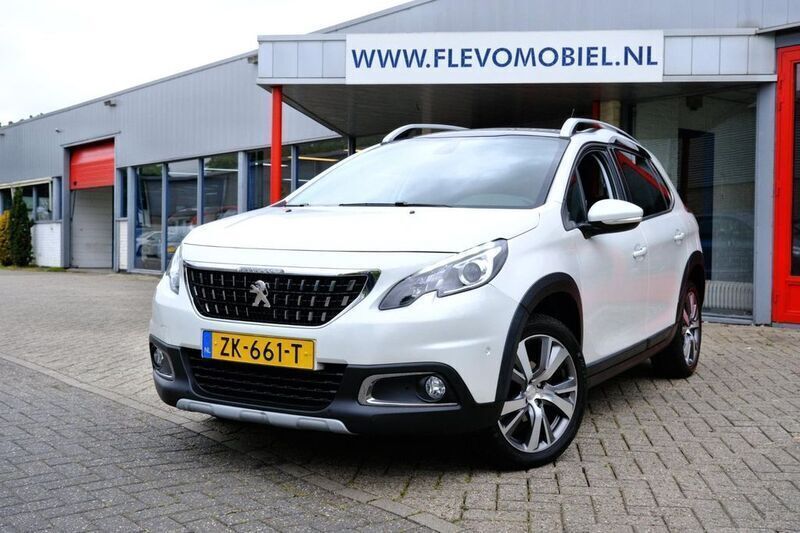 Weiß Gebraucht 2019 Peugeot 2008 Allure SUV | 9.950 € (Fairer Preis) - Bild 1/4