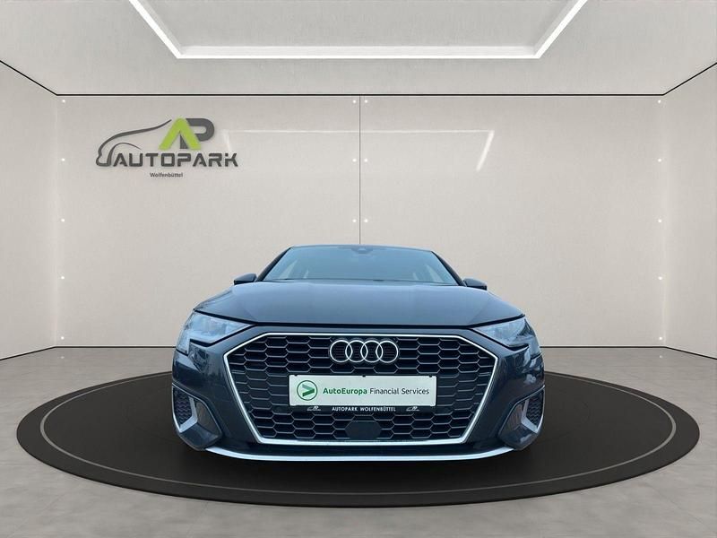 Gebraucht Audi A3 Advanced 150 PS (110 kW) 2022 Grau Limousine
