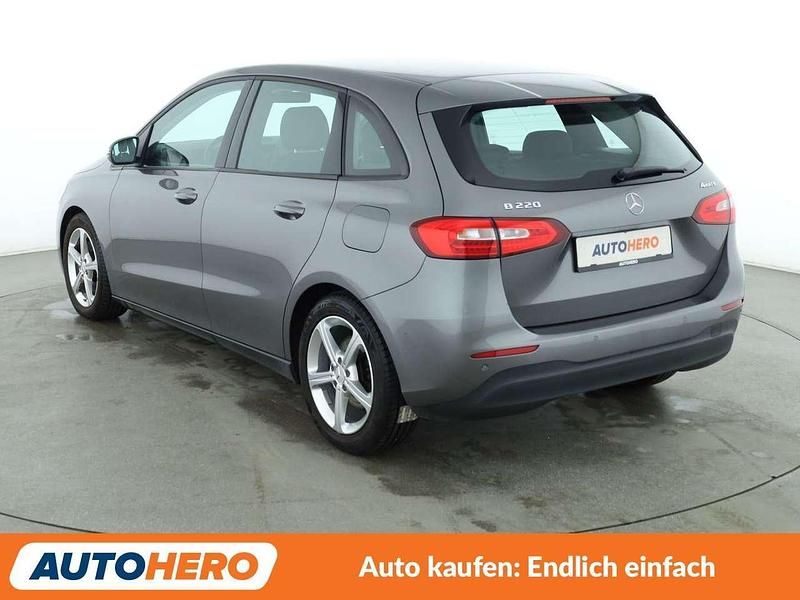 Gebraucht Mercedes B220 190 PS (139 kW) 2019 Gray Van / Kleinbus