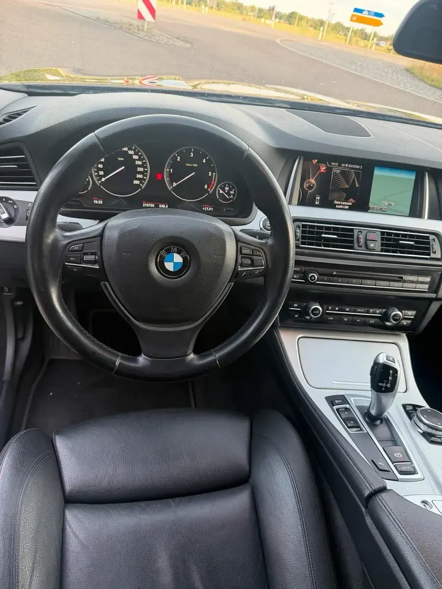 Gebraucht BMW 525 218 PS (160 kW) 2015 Schwarz Limousine