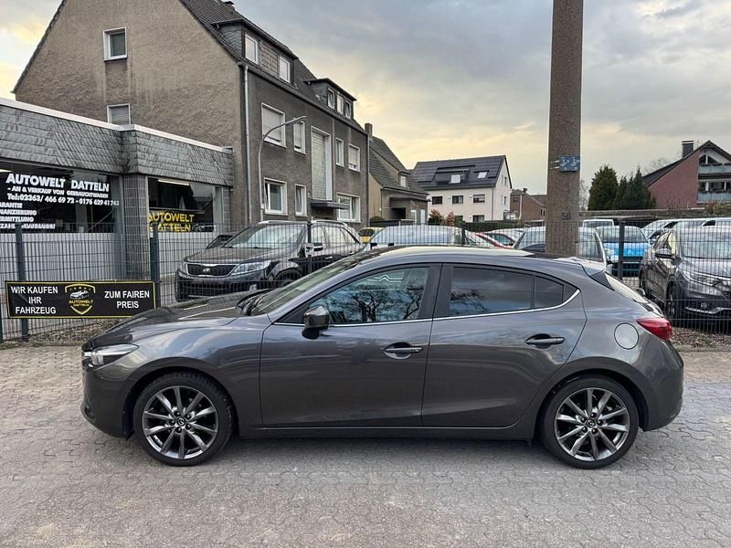 Gebraucht Mazda 3 120 PS (88 kW) 2018 Grau Limousine