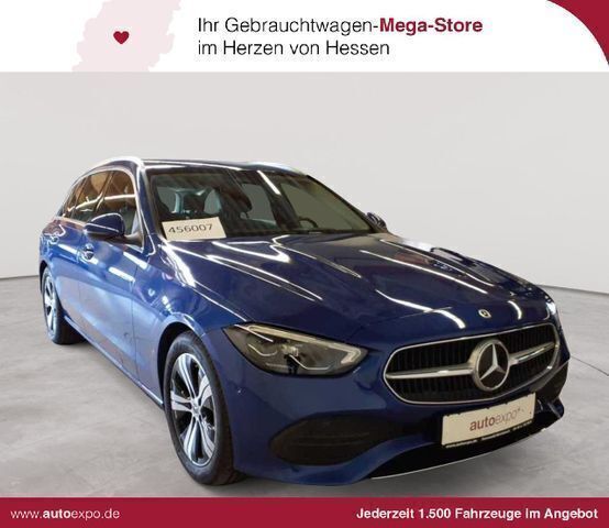 Spektralblau metallic Gebraucht 2022 Mercedes C220 Avantgarde Kombi | 28.090 € (Superpreis) - Bild 1/4