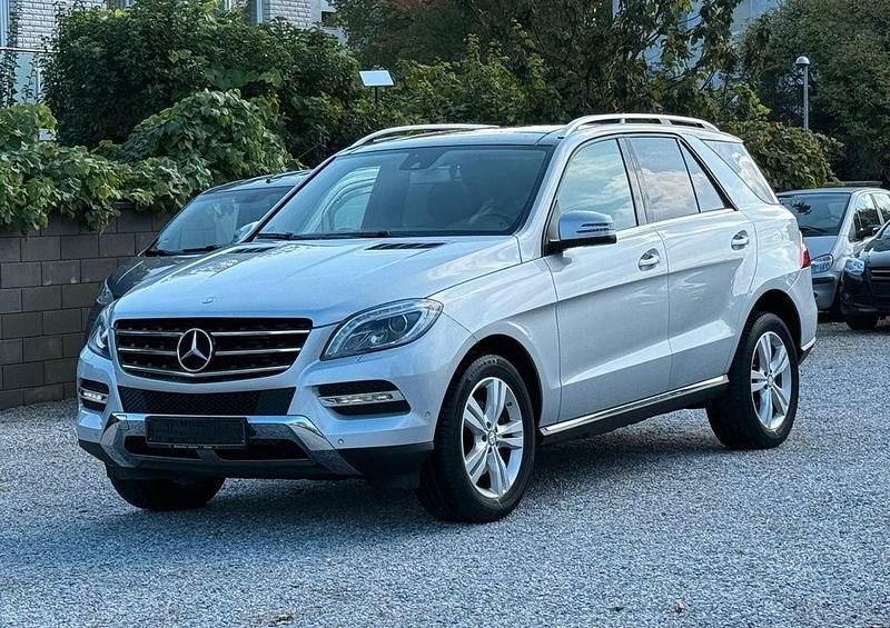 Gebraucht Mercedes ML250 204 PS (150 kW) 2014 Silber SUV
