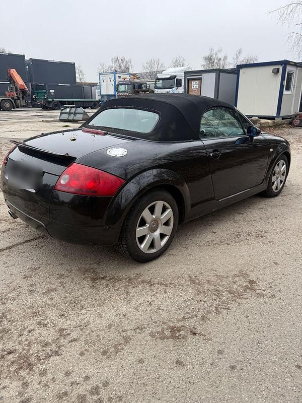 Gebraucht Audi TT Roadster Basis 150 PS (110 kW) 2003 Schwarz Cabrio