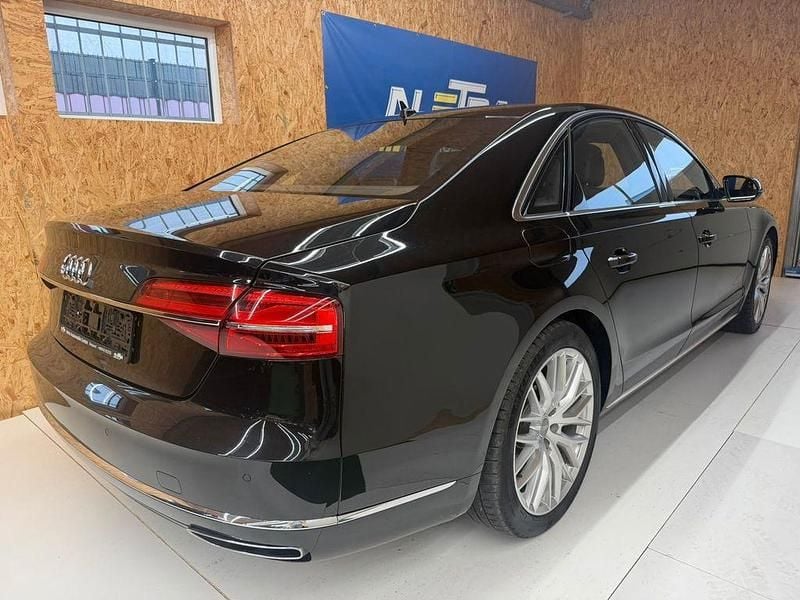 Gebraucht Audi A8 Comfort 262 PS (192 kW) 2015 Schwarz Limousine