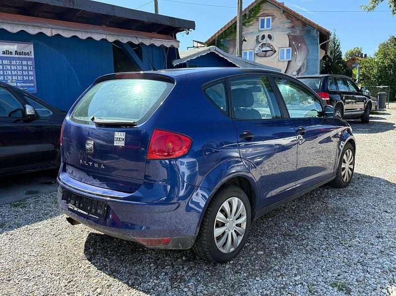 Gebraucht Seat Altea Reference 105 PS (77 kW) 2005 Blau Van / Kleinbus