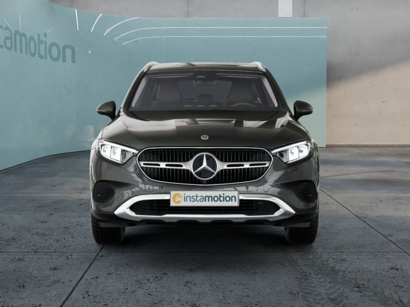 Gebraucht Mercedes GLC300 204 PS (150 kW) 2024 Grau SUV