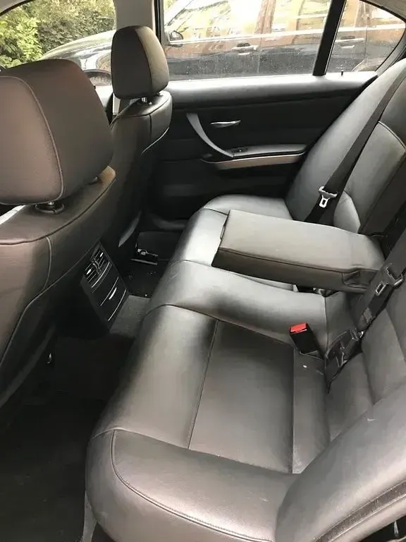 Używany BMW 320 170 KM (125 kW) 2008 Czarny Sedan/Limuzyna