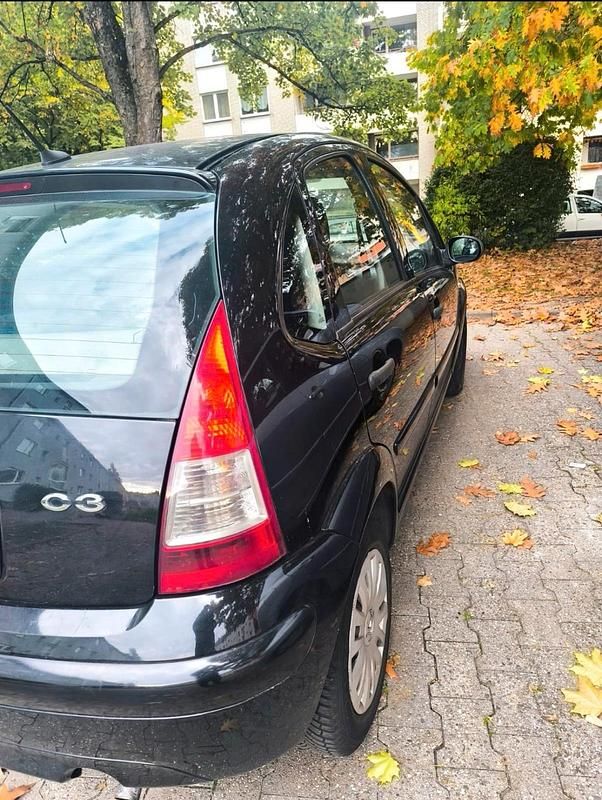 Gebraucht Citroën C3 70 PS (51 kW) 2007 Schwarz Kleinwagen