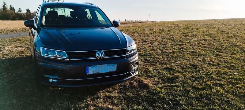 Gebraucht VW Tiguan 190 PS (139 kW) 2018 Grau SUV