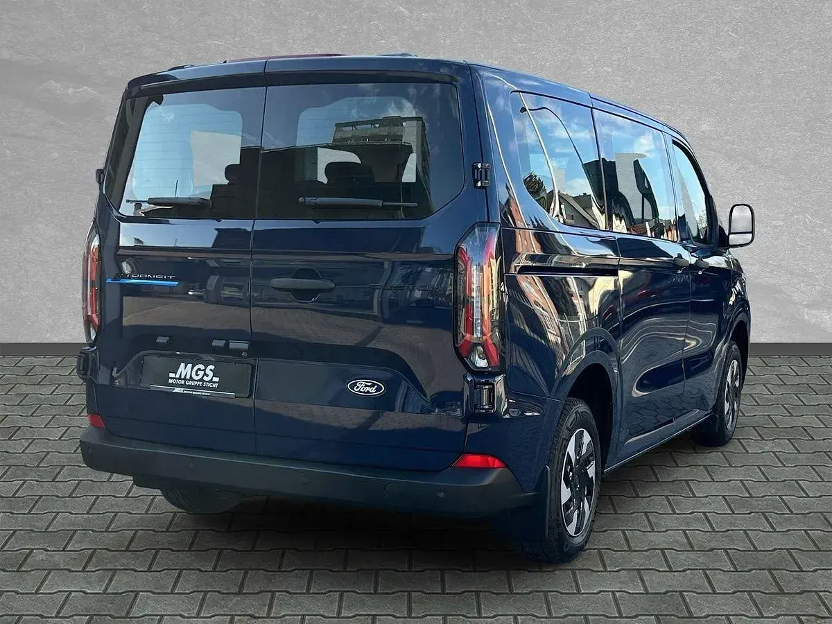 Gebraucht Ford Transit Custom Trend 100 kW (136 PS) 2026 Blau Van