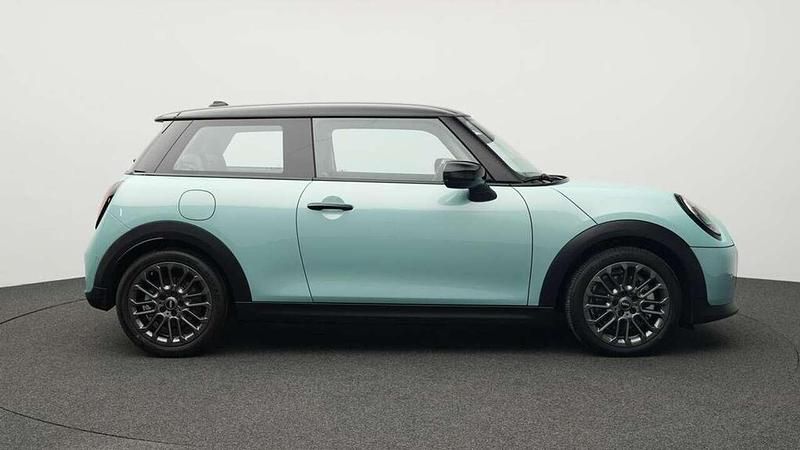 Gebraucht Mini Cooper Classic 156 PS (114 kW) 2024 Grün Kleinwagen