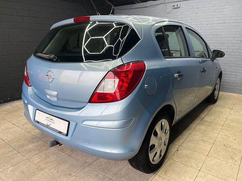 Używany Opel Corsa 80 KM (58 kW) 2009 Niebieski Hatchback