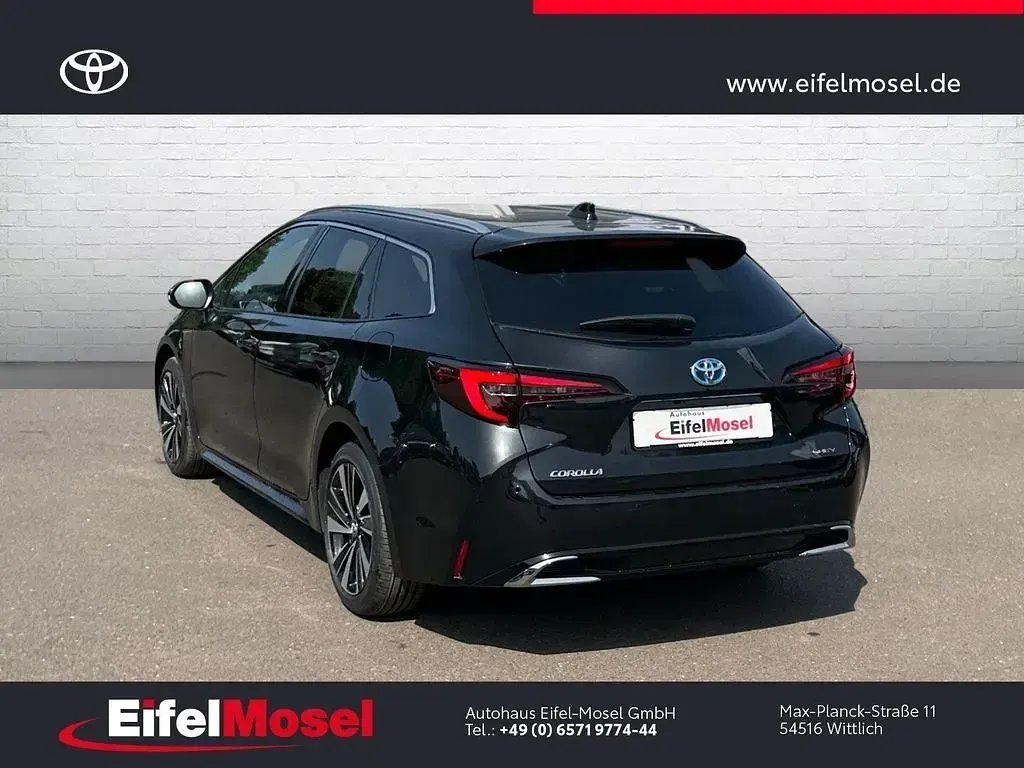 Neu Toyota Corolla 140 PS (102 kW) 2026 Schwarz Limousine