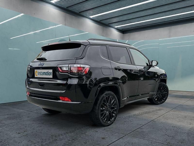 Gebraucht Jeep Compass 241 PS (177 kW) 2022 Schwarz SUV