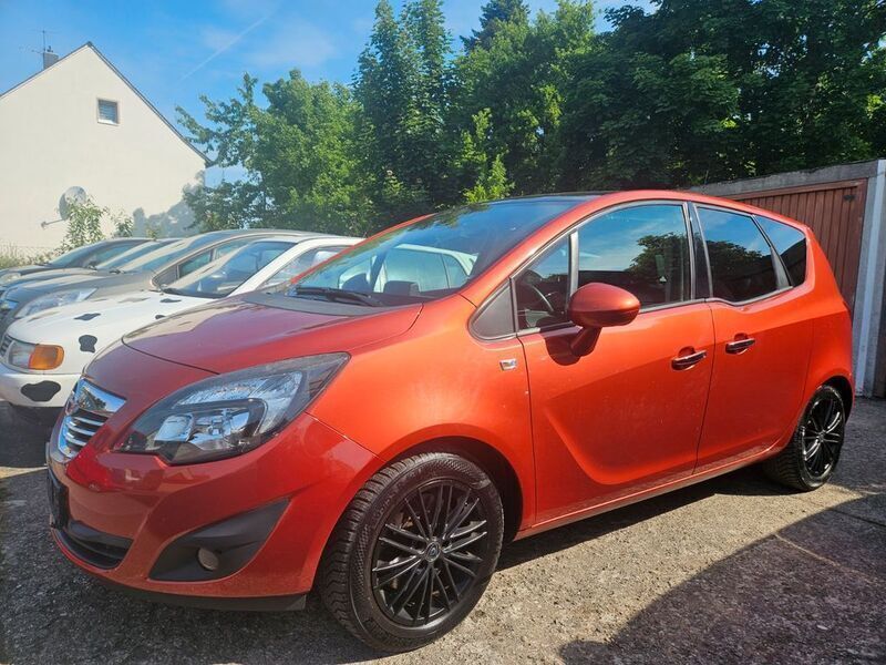 Gebraucht Opel Meriva Innovation 140 PS (102 kW) 2011 Rot Van / Kleinbus