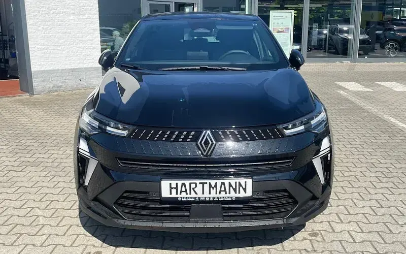 Używany Renault Captur Techno 115 KM (84 kW) 2025 SUV