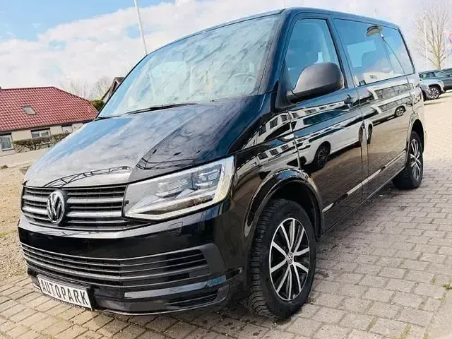 Gebraucht VW Multivan 150 PS (110 kW) 2018 Schwarz Van / Kleinbus