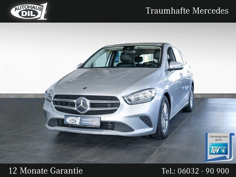 Gebraucht Mercedes B180 Style 116 PS (85 kW) 2020 Silber (iridiumsilber  metalliclack) Van / Kleinbus