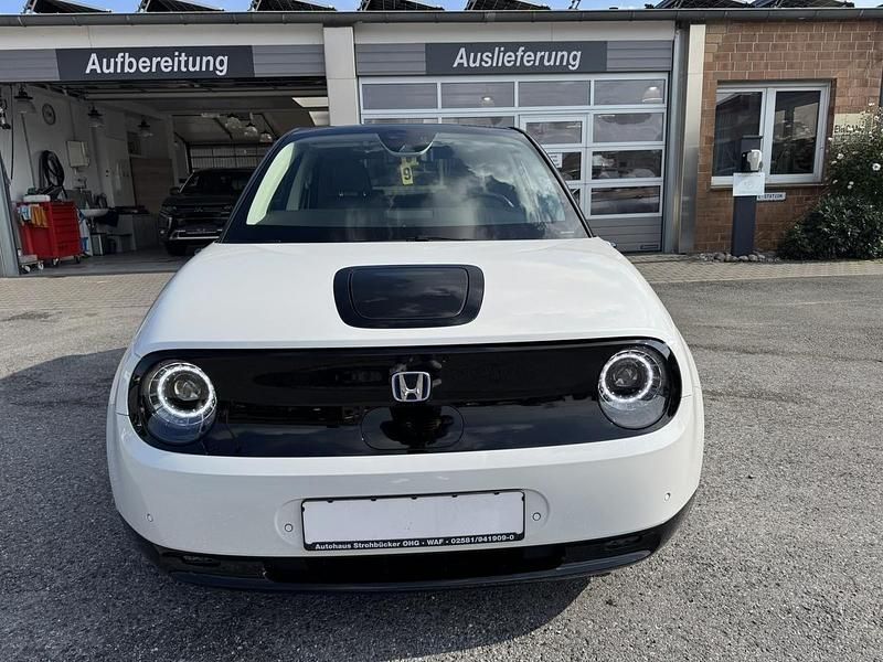 Gebraucht Honda e Advance 113 kW (154 PS) 2021 Weiß Kleinwagen