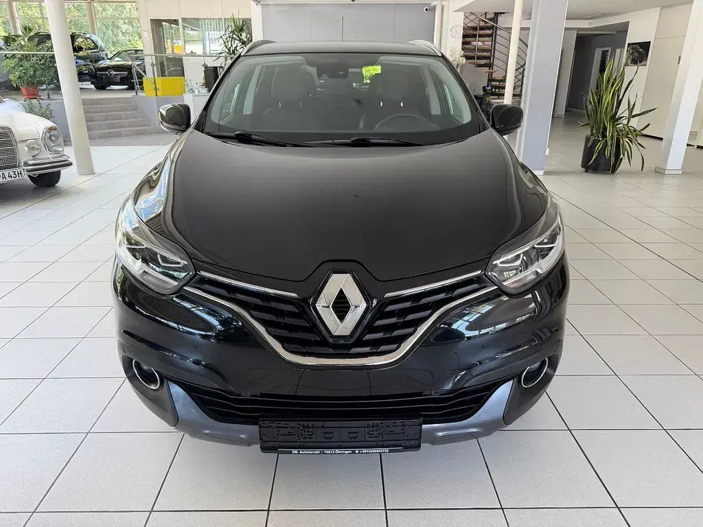 Używany Renault Kadjar Bose Edition 131 KM (96 kW) 2016 Czarny SUV