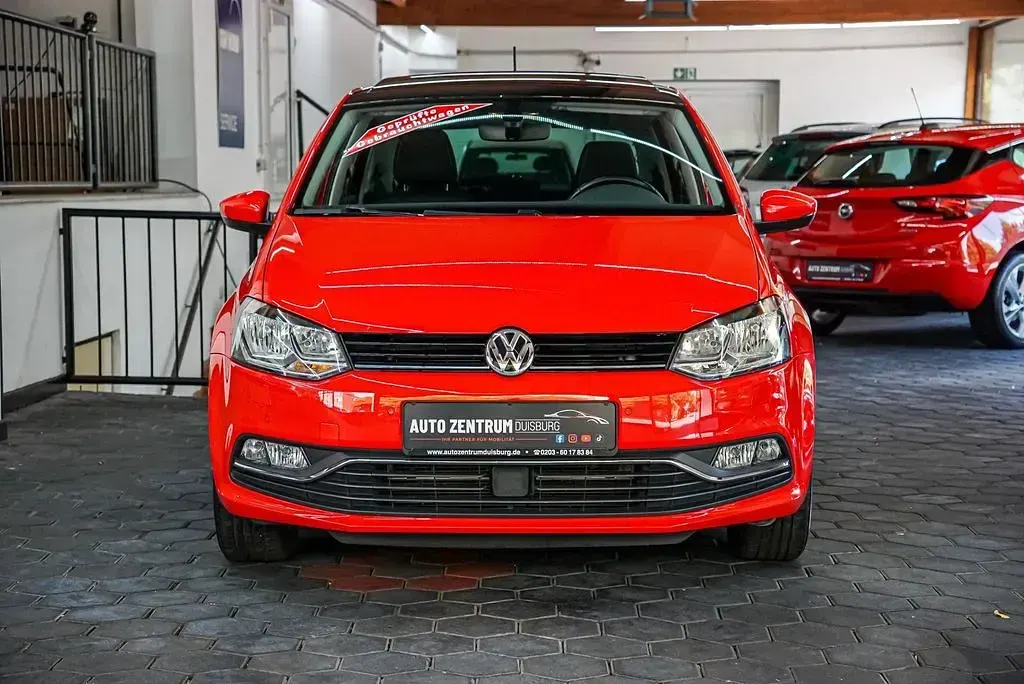 Gebraucht VW Polo LOUNGE 90 PS (66 kW) 2015 Rot Limousine