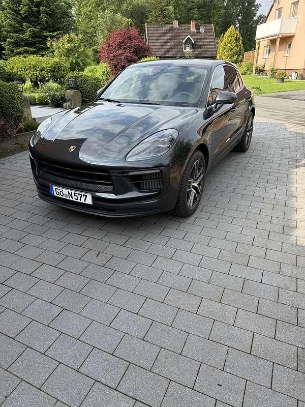 Gebraucht Porsche Macan S 381 PS (280 kW) 2023 Grau SUV