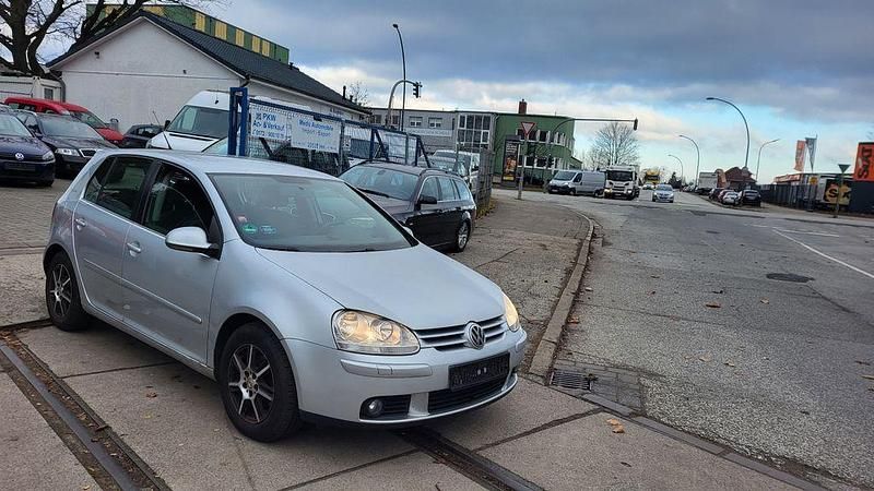 Silber Gebraucht 2007 VW Golf Limousine | 2.790 € (Fairer Preis) - Bild 1/4