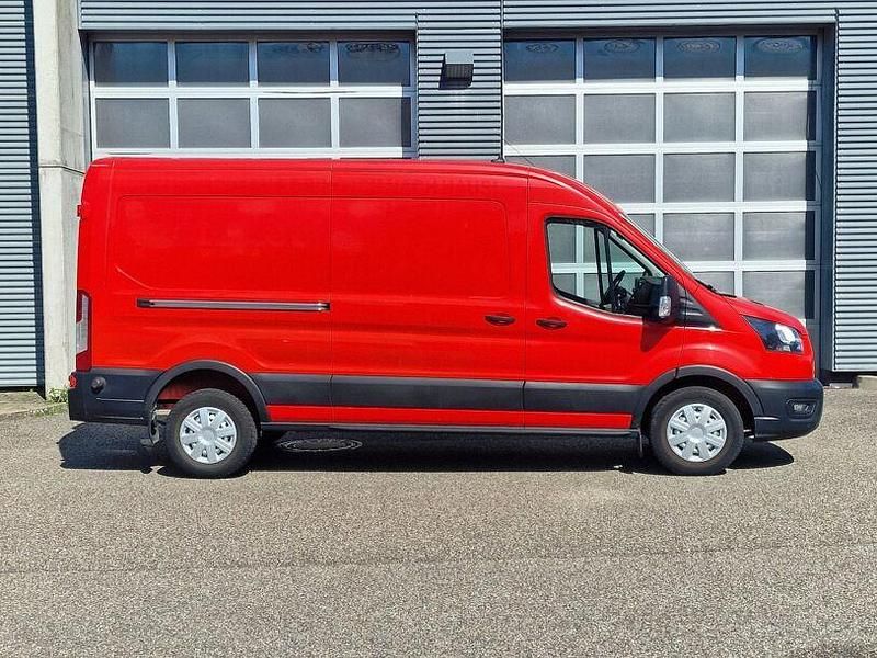 Gebraucht Ford Transit 107 PS (78 kW) 2020 Rot Limousine