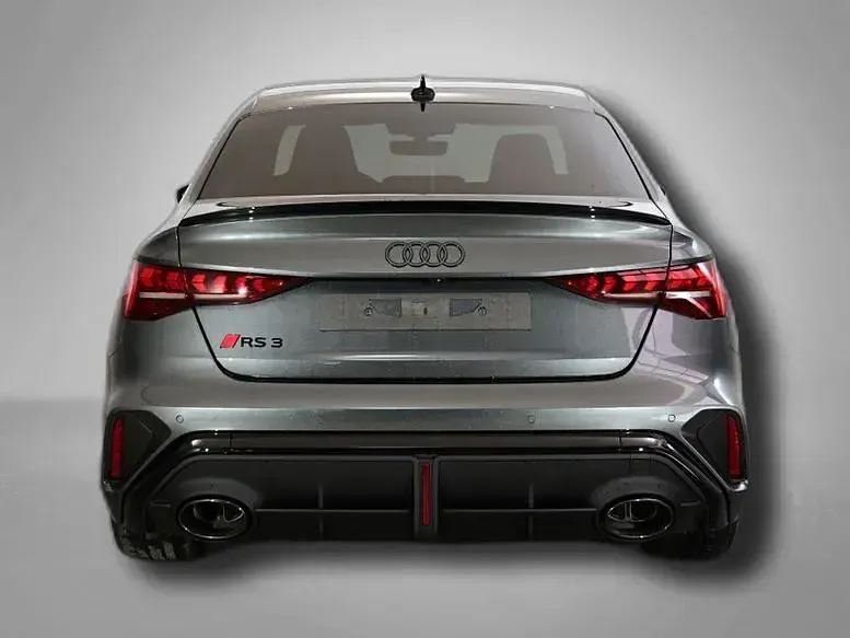 Gebraucht Audi RS3 Ambiente 400 PS (294 kW) 2026 Daytonagrau perleffekt Limousine