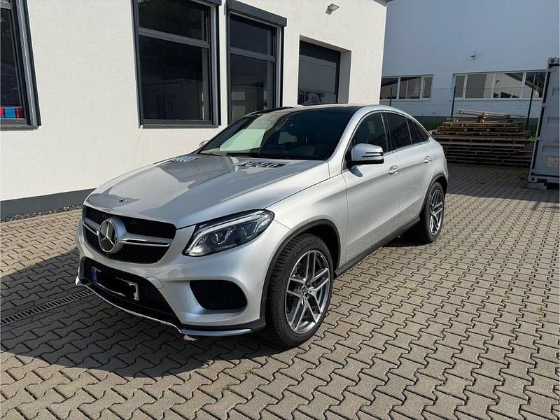 Silber Gebraucht 2019 Mercedes GLE350 Coupé | 48.900 € (Superpreis) - Bild 1/4