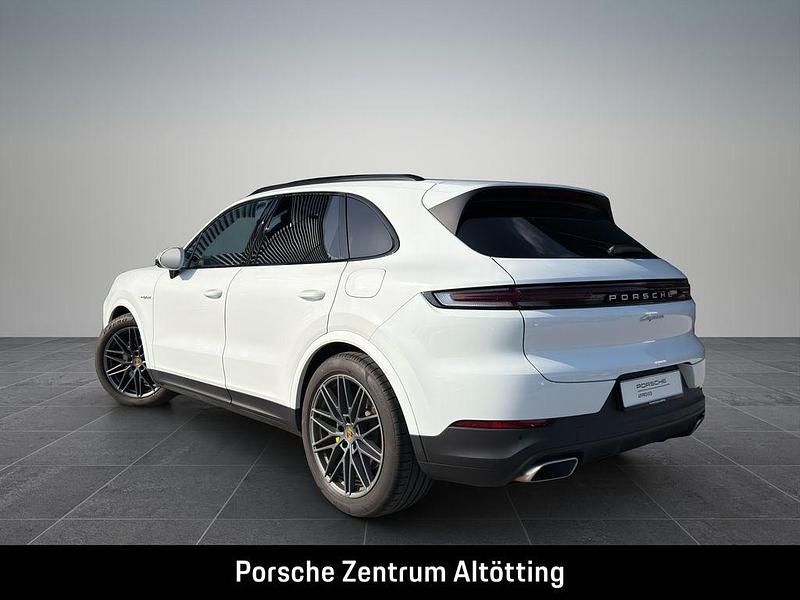 Gebraucht Porsche Cayenne 470 PS (345 kW) 2024 Weiß SUV