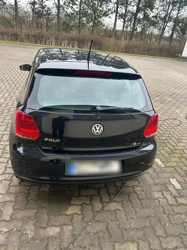 Gebraucht VW Polo Trendline 60 PS (44 kW) 2011 Schwarz Kleinwagen