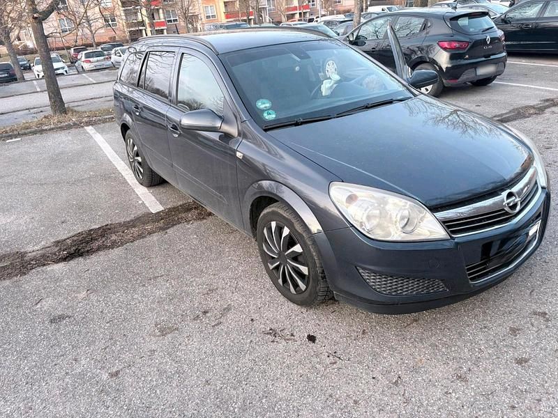 Gebraucht Opel Astra 90 PS (66 kW) 2007 Andere farben Kombi