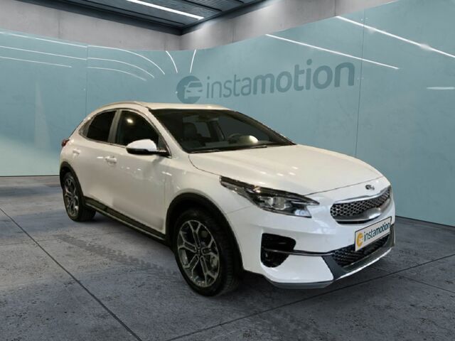 Weiß Gebraucht 2021 Kia XCeed Xdition SUV | 24.266 € (Etwas zu teuer) - Bild 1/2
