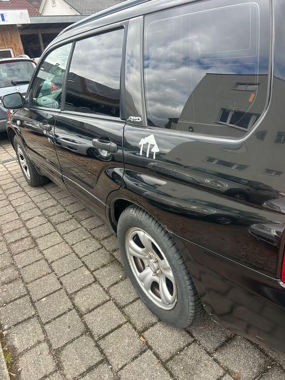 Second-hand Subaru Forester 177 CP (130 kW) 2003 Negru SUV