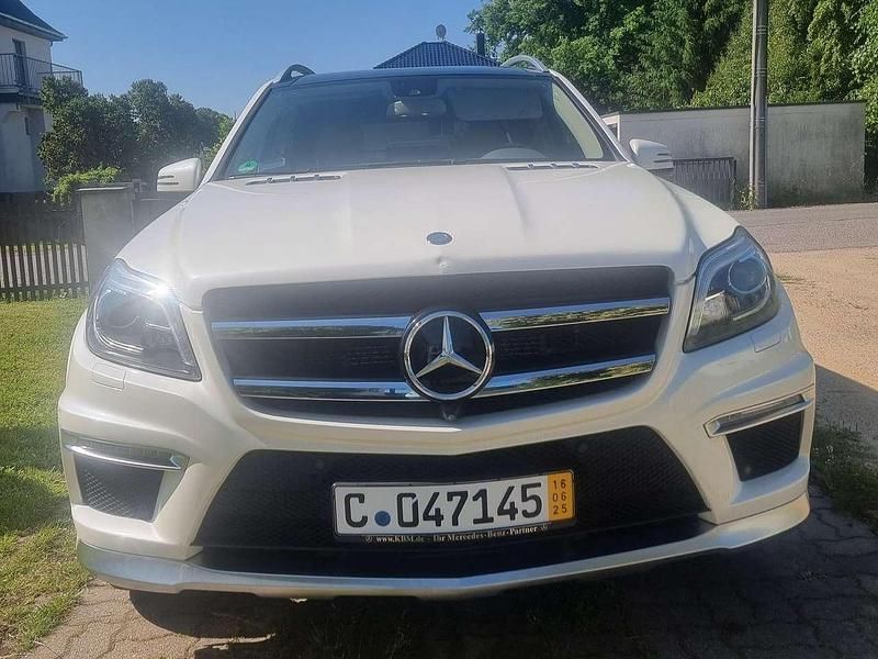 Weiß Gebraucht 2013 Mercedes GL63 AMG AMG SUV | 35.000 € - Bild 1/4