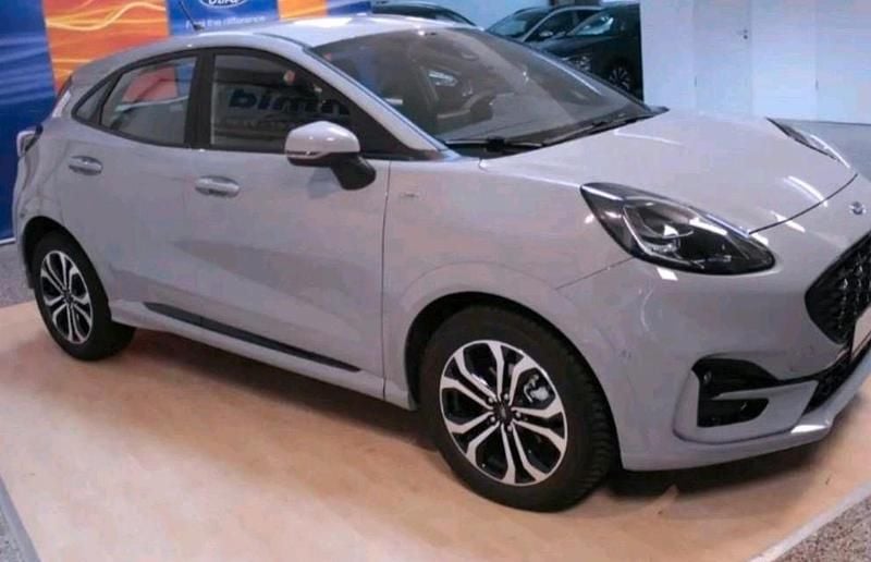 Gebraucht Ford Puma ST-Line 155 PS (114 kW) 2022 Grau SUV