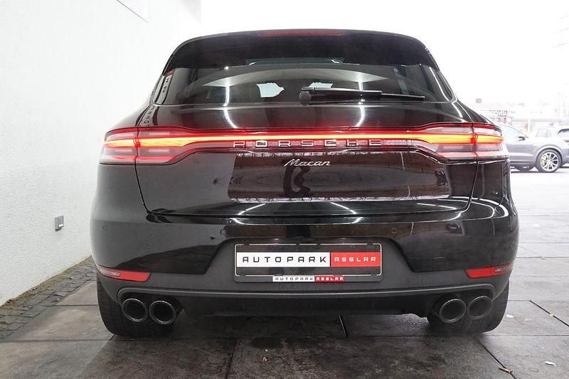 Gebraucht Porsche Macan 245 PS (180 kW) 2021 Schwarz SUV
