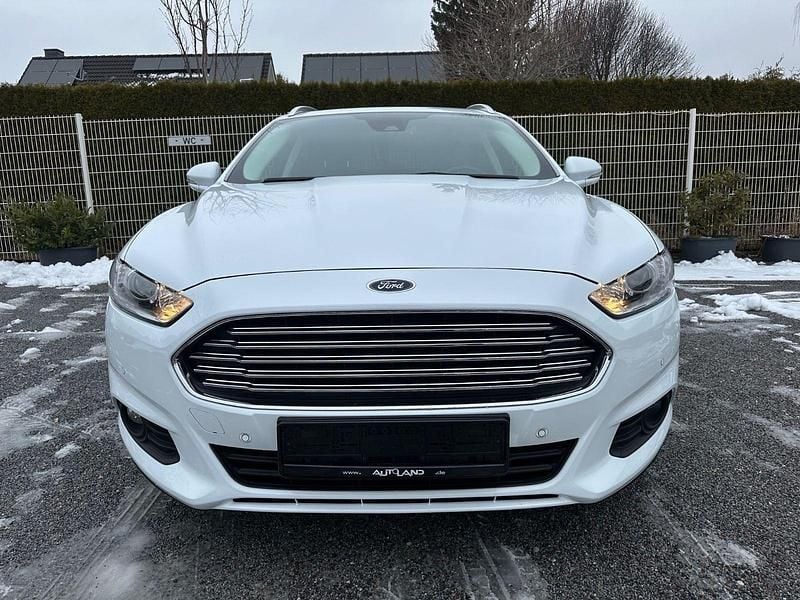 Gebraucht Ford Mondeo 120 PS (88 kW) 2018 Weiß Kombi