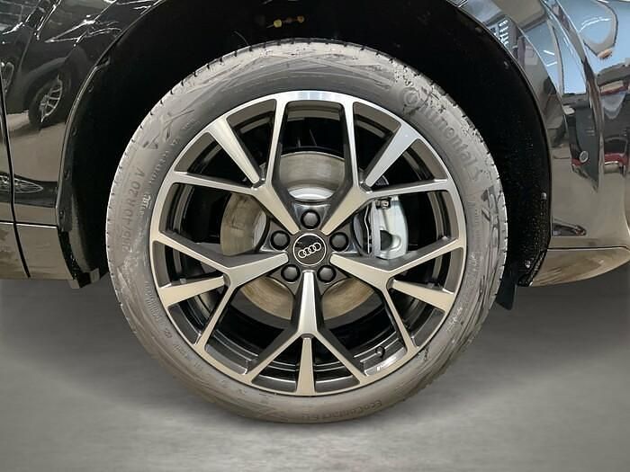 Neu Audi Q3 Ambiente 272 PS (200 kW) 2025 Mythosschwarz SUV