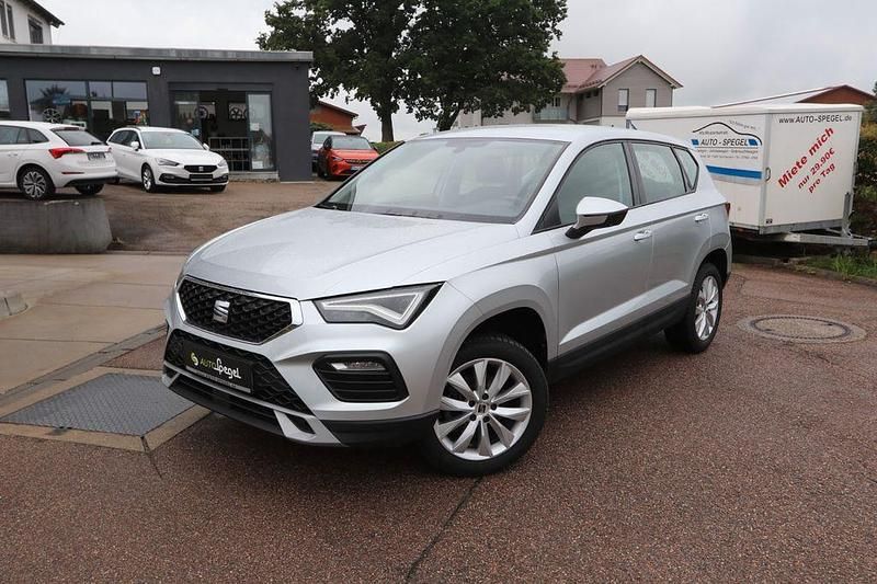 Reflexsilber Gebraucht 2024 Seat Ateca Style SUV | 22.490 € (Superpreis) - Bild 1/4