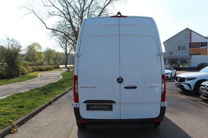 Gebraucht Mercedes Sprinter 143 PS (105 kW) 2019 Weiß Van