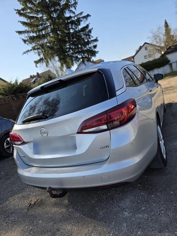 Gebraucht Opel Astra 110 PS (80 kW) 2017 Silber Kombi