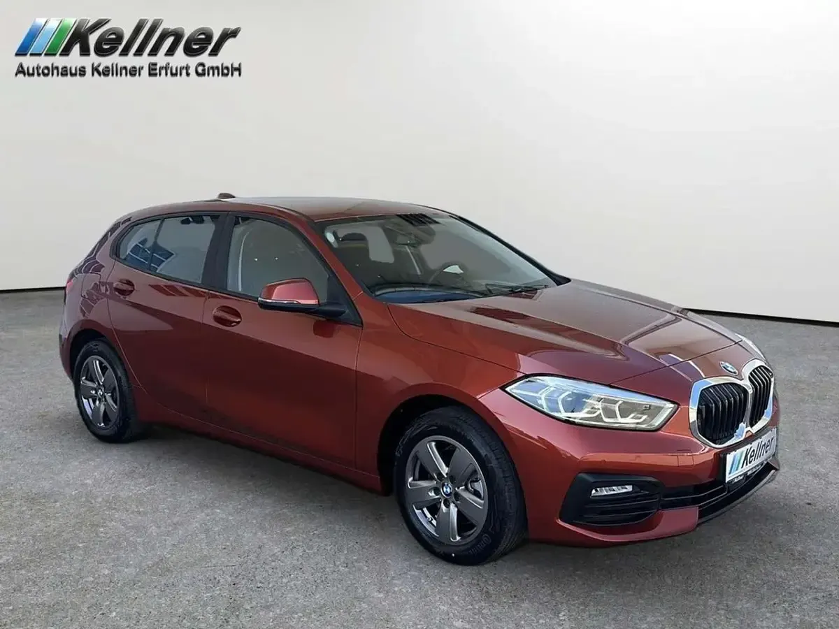 Gebraucht BMW 118 Advantage 136 PS (100 kW) 2024 Orange Kleinwagen
