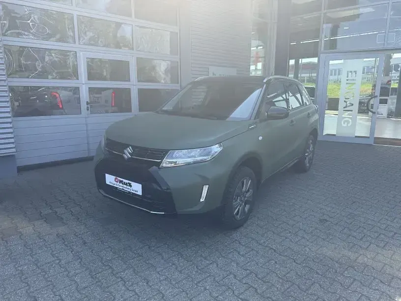 Neu Suzuki Vitara Comfort 120 PS (88 kW) 2026 Schwarz SUV